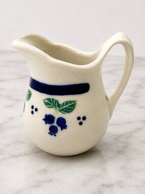 Hartstone Pottery Wild Blueberry Creamer USA Stoneware Blue White Pitcher